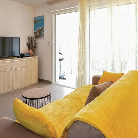 Apartmán 1 Bedroom Gorgeous In