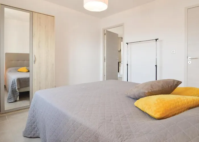 דירה 1 Bedroom Gorgeous In